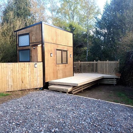 Tiny House In The Bush - A Minute From Town Centre Ruapehu Unique Stays Raetihi Bagian luar foto