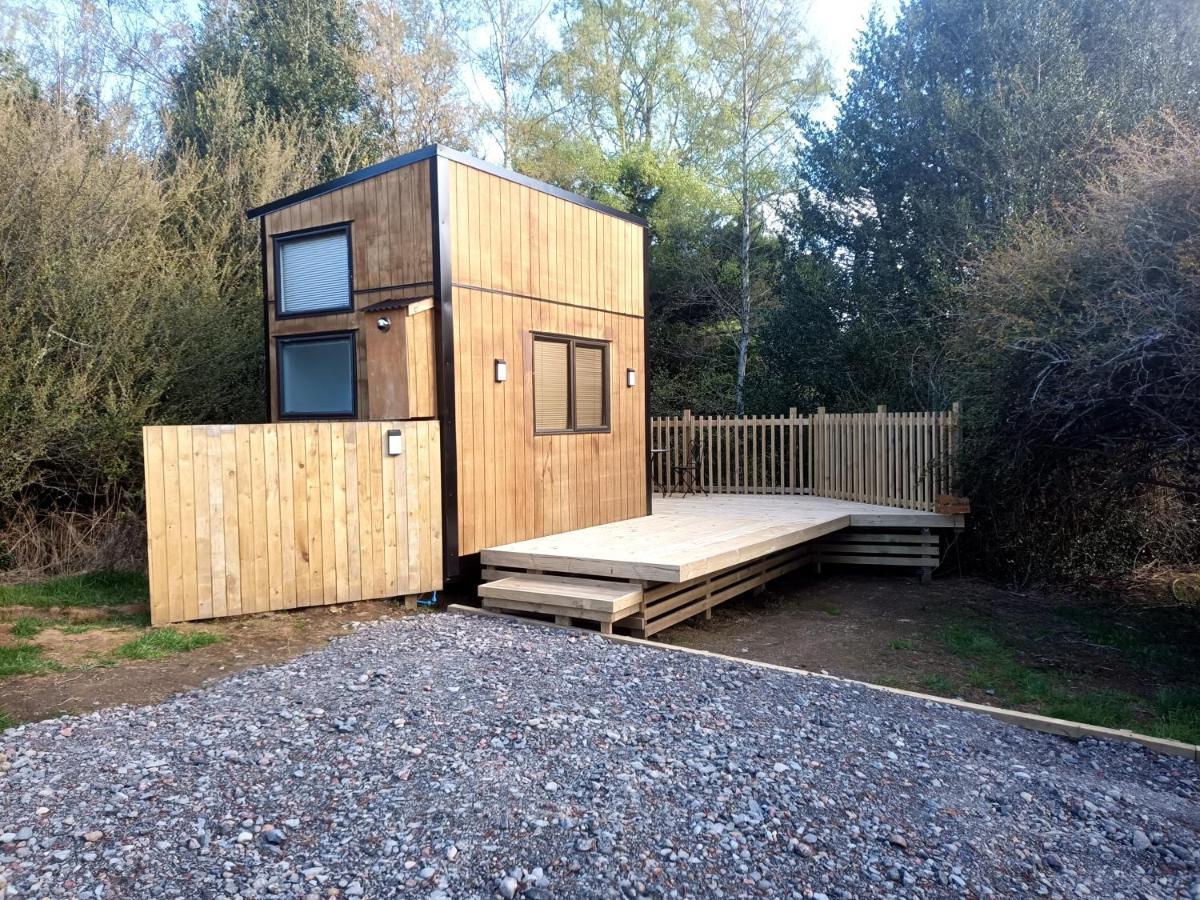 Tiny House In The Bush - A Minute From Town Centre Ruapehu Unique Stays Raetihi Bagian luar foto