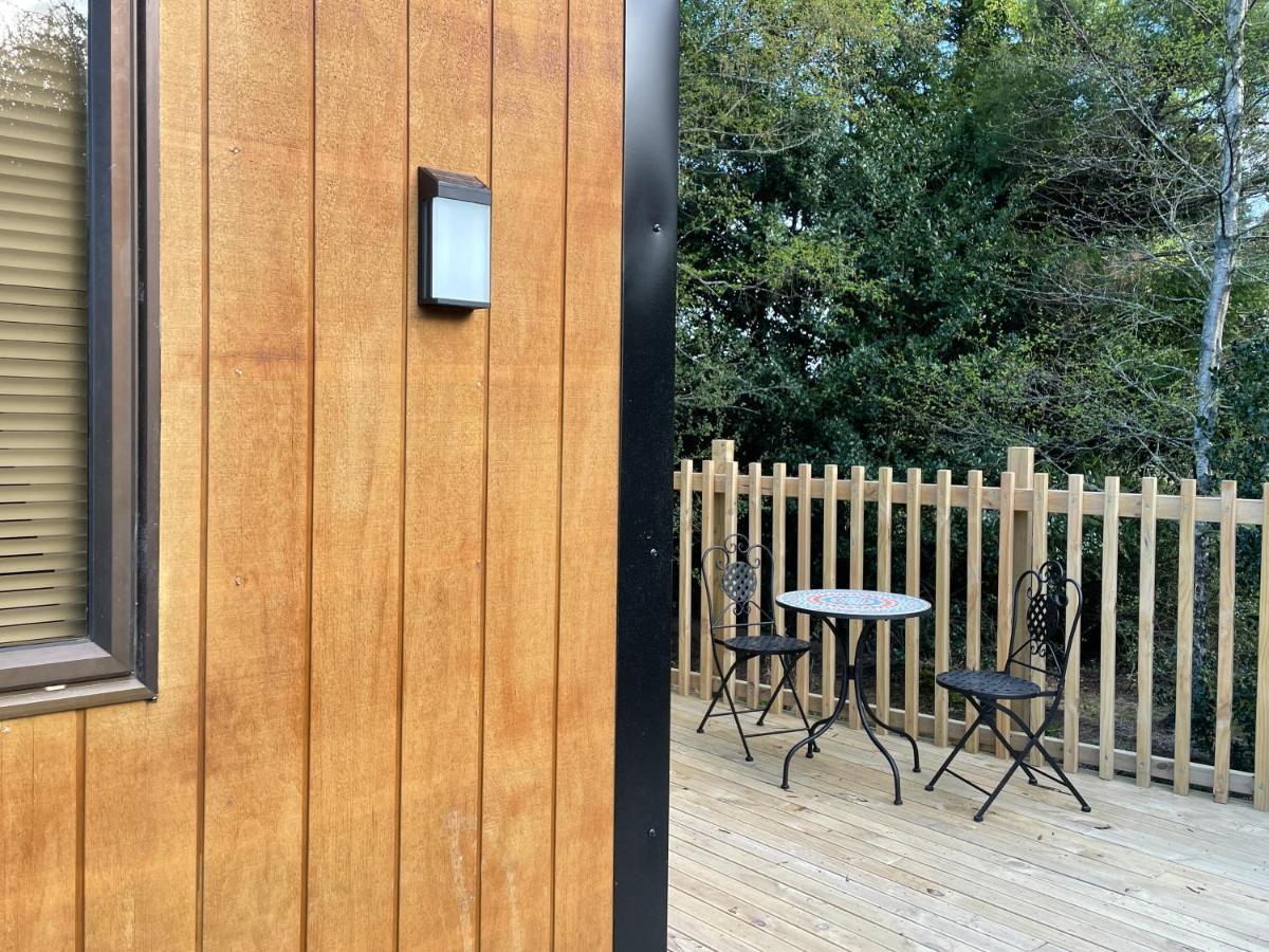 Tiny House In The Bush - A Minute From Town Centre Ruapehu Unique Stays Raetihi Bagian luar foto