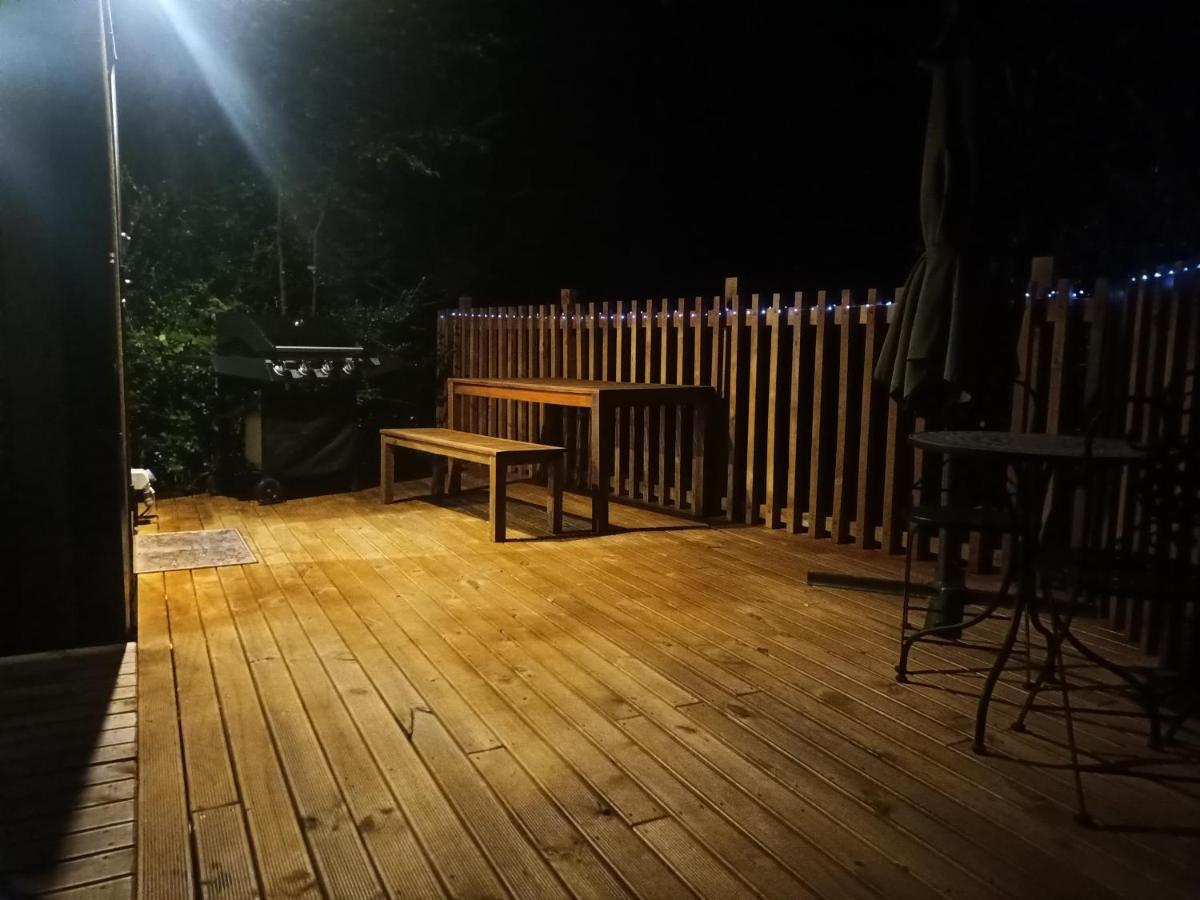 Tiny House In The Bush - A Minute From Town Centre Ruapehu Unique Stays Raetihi Bagian luar foto